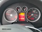 ✅ 2004 Audi TT • VIN: TRUWT28N941016250 • Lot: 81525744. Listed on Copart with 82,780 mi. Free auction sales archive from the USA and detailed vehicle history report at DreamBid. Image 9.