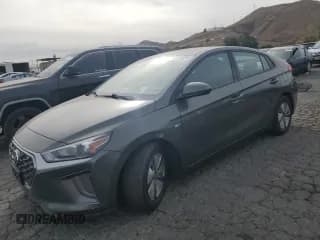 ✅ 2020 Hyundai Ioniq Blue • VIN: KMHC65LCXLU228630 • Lot: 84701834. Wystawiony na Copart z przebiegiem 160 577 mil. Bezpłatny archiwum sprzedaży aukcyjnych z USA i szczegółowy raport historii pojazdu na DreamBid. Zdjęcie 1.