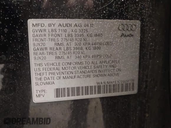 ✅ 2012 Audi Q7 Premium Plus • VIN: WA1LMAFE1CD009775 • Lot: 41304315. Wystawiony na IAAI z przebiegiem 215 578 mil. Bezpłatny archiwum sprzedaży aukcyjnych z USA i szczegółowy raport historii pojazdu na DreamBid. Zdjęcie 9.