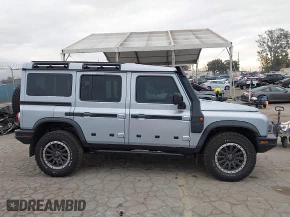 ✅ 2024 Ineos Grenadier • VIN: SC6GM1CA6RF011481 • Lot: 41721011. Wystawiony na IAAI z przebiegiem 4 610 mil. Bezpłatny archiwum sprzedaży aukcyjnych z USA i szczegółowy raport historii pojazdu na DreamBid. Zdjęcie 13.