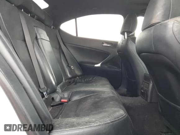 ✅ 2012 Lexus IS 350 • VIN: JTHBE5C24C5030077 • Лот: 42697385. Опубликован ранее на Copart с пробегом 195 259 миль. Бесплатный доступ к архиву аукционных продаж из США и подробный отчёт об истории автомобиля на DreamBid. Изображение 11.