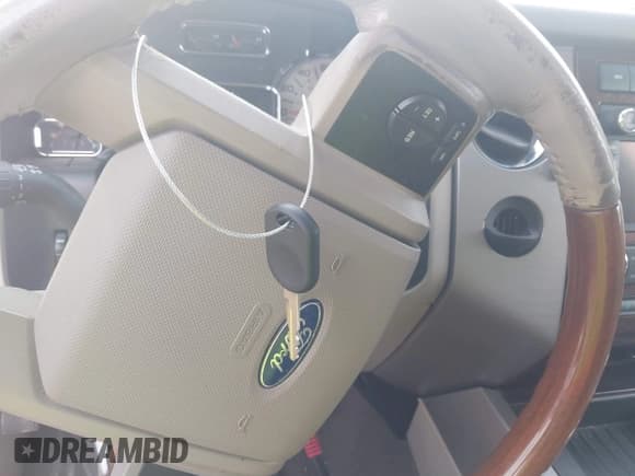 ✅ 2010 Ford Expedition Max Limited • VIN: 1FMJK1K59AEB47656 • Лот: 41492694. Опубликован ранее на IAAI с пробегом 143 496 миль. Бесплатный доступ к архиву аукционных продаж из США и подробный отчёт об истории автомобиля на DreamBid. Изображение 11.