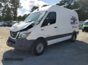✅ 2016 Mercedes-Benz Sprinter Cargo • VIN: WD3PE7CD2GP242078 • Lot: 80374265. Wystawiony na Copart z przebiegiem Nie podano. Bezpłatny archiwum sprzedaży aukcyjnych z USA i szczegółowy raport historii pojazdu na DreamBid. Zdjęcie 1.