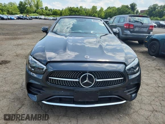 ✅ 2023 Mercedes-Benz E 450 • VIN: W1K1K5KB8PF204911 • Lot: 66355085. Listed on Copart with 9,263 mi. Free auction sales archive from the USA and detailed vehicle history report at DreamBid. Image 5.