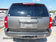 ✅ 2011 Chevrolet Suburban LT • VIN: 1GNSCJE03BR396610 • Lot: 42348029. Listed on IAAI with 249,280 mi. Free auction sales archive from the USA and detailed vehicle history report at DreamBid. Image 16.