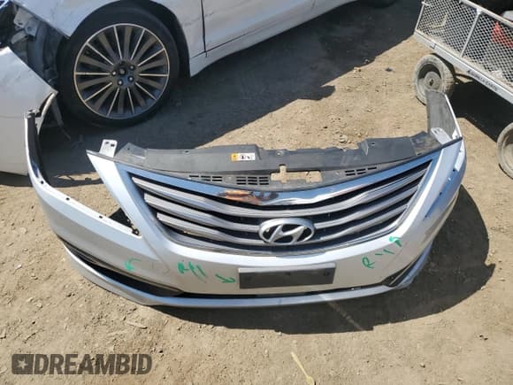 ✅ 2016 Hyundai Azera Limited • VIN: KMHFH4JG2GA520030 • Лот: 55767035. Опубликован ранее на Copart с пробегом 178 029 миль. Бесплатный доступ к архиву аукционных продаж из США и подробный отчёт об истории автомобиля на DreamBid. Изображение 12.