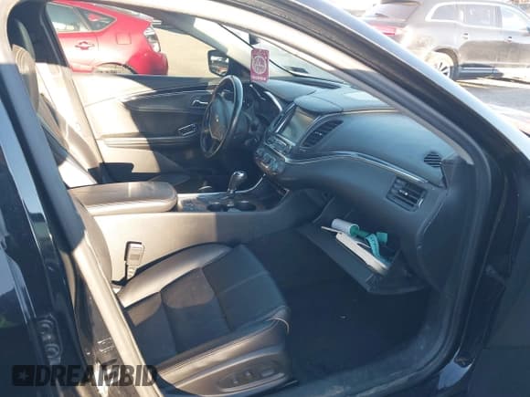 ✅ 2015 Chevrolet Impala LT • VIN: 2G1125S30F9127650 • Lot: 43607481. Listed on IAAI with 129,038 mi. Free auction sales archive from the USA and detailed vehicle history report at DreamBid. Image 5.