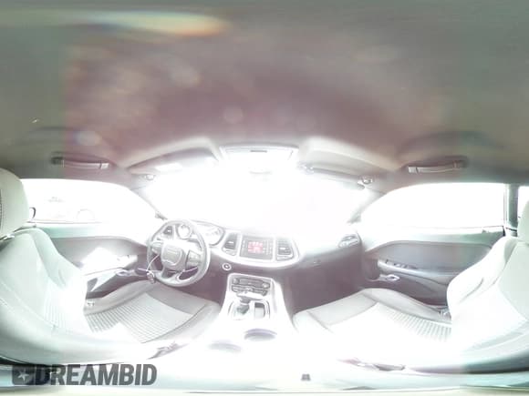 ✅ 2016 Dodge Challenger R/T • VIN: 2C3CDZBT0GH171581 • Lot: 45945064. Wystawiony na Copart z przebiegiem 74 381 mil. Bezpłatny archiwum sprzedaży aukcyjnych z USA i szczegółowy raport historii pojazdu na DreamBid. Zdjęcie 13.