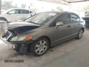 ✅ 2006 Honda Civic LX • VIN: 1HGFA16526L138308 • Лот: 43616656. Опубликован ранее на IAAI с пробегом 183 533 миль. Бесплатный доступ к архиву аукционных продаж из США и подробный отчёт об истории автомобиля на DreamBid. Изображение 17.