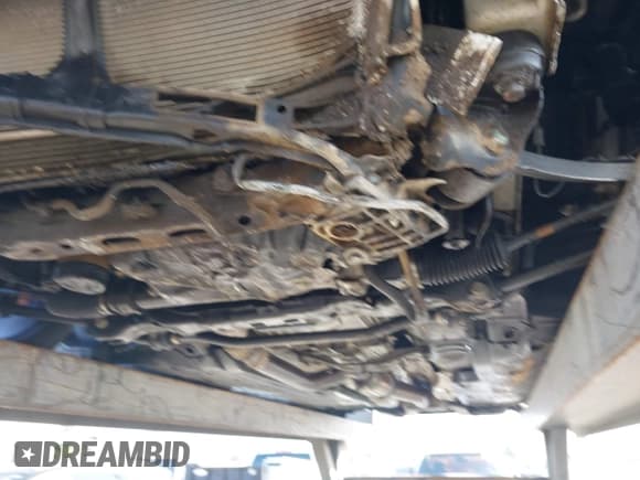 ✅ 2014 Hyundai Genesis Coupe R-Spec • VIN: KMHHT6KD3EU118357 • Lot: 40970527. Wystawiony na IAAI z przebiegiem 94 174 mil. Bezpłatny archiwum sprzedaży aukcyjnych z USA i szczegółowy raport historii pojazdu na DreamBid. Zdjęcie 22.