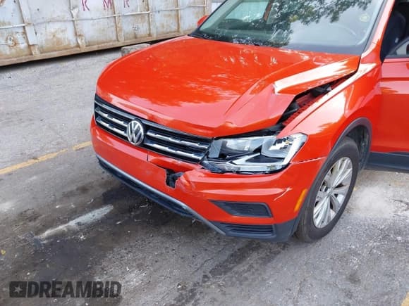 ✅ 2018 Volkswagen Tiguan S • VIN: 3VV0B7AX8JM074622 • Lot: 42929388. Listed on IAAI with 157,251 mi. Free auction sales archive from the USA and detailed vehicle history report at DreamBid. Image 6.