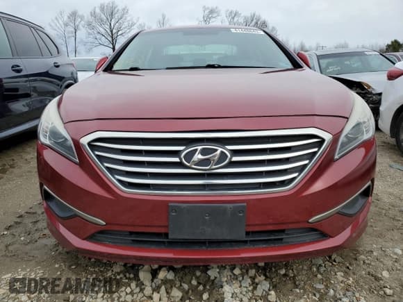 ✅ 2016 Hyundai Sonata SE • VIN: 5NPE24AFXGH308431 • Lot: 41448643. Listed on Copart with 145,839 mi. Free auction sales archive from the USA and detailed vehicle history report at DreamBid. Image 5.