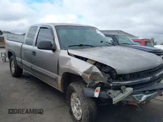✅ 2001 Chevrolet Silverado 1500 LS • VIN: 2GCEK19T811288343 • Лот: 43041421. Опубликован ранее на IAAI с пробегом 228 942 миль. Бесплатный доступ к архиву аукционных продаж из США и подробный отчёт об истории автомобиля на DreamBid. Изображение 1.
