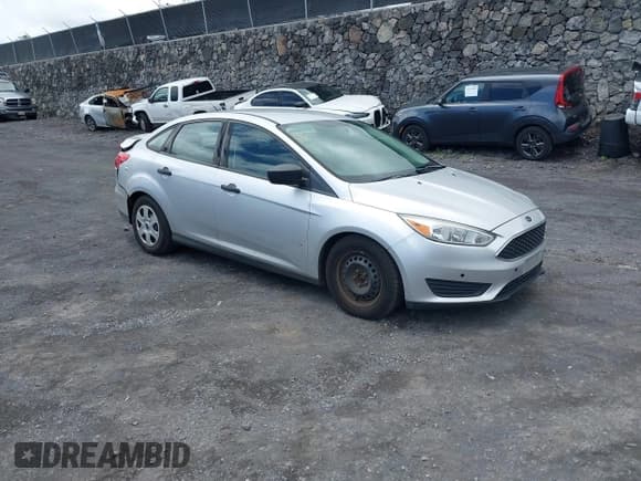 ✅ 2016 Ford Focus S • VIN: 1FADP3E25GL311186 • Лот: 42260242. Опубликован ранее на IAAI с пробегом 67 373 миль. Бесплатный доступ к архиву аукционных продаж из США и подробный отчёт об истории автомобиля на DreamBid. Изображение 1.