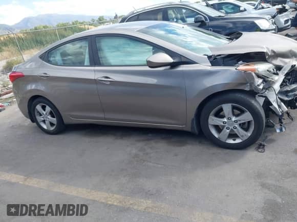 2013 Hyundai Elantra Limited with VIN 5NPDH4AE0DH199720, listed as a IAAI auction lot 43192359 with 118,383 mi miles and . Bid and sale history available at DreamBid. Image 14.