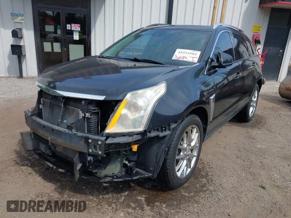 ✅ 2013 Cadillac SRX Performance Collection • VIN: 3GYFNDE33DS542241 • Лот: 43255584. Опубликован ранее на IAAI с пробегом 92 155 миль. Бесплатный доступ к архиву аукционных продаж из США и подробный отчёт об истории автомобиля на DreamBid. Изображение 2.