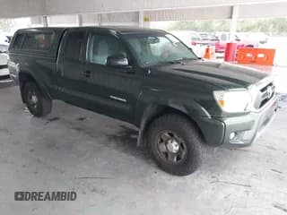 ✅ 2013 Toyota Tacoma • VIN: 5TFUX4EN9DX017451 • Lot: 42434375. Wystawiony na IAAI z przebiegiem 108 390 mil. Bezpłatny archiwum sprzedaży aukcyjnych z USA i szczegółowy raport historii pojazdu na DreamBid. Zdjęcie 1.