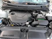 ✅ 2015 Hyundai Veloster • VIN: KMHTC6AD7FU225361 • Lot: 85040274. Wystawiony na Copart z przebiegiem 98 666 mil. Bezpłatny archiwum sprzedaży aukcyjnych z USA i szczegółowy raport historii pojazdu na DreamBid. Zdjęcie 13.