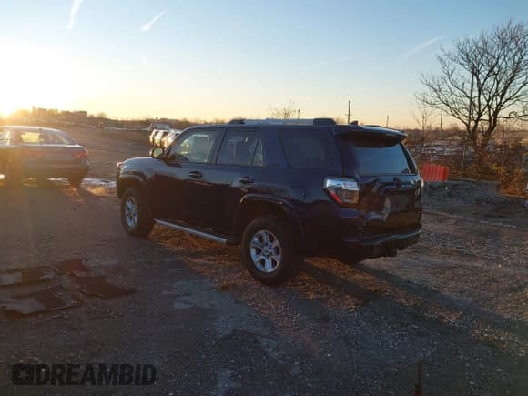 ✅ 2024 Toyota 4Runner SR5 Premium • VIN: JTENU5JR5R6291850 • Lot: 43833816. Listed on IAAI with 16,689 mi. Free auction sales archive from the USA and detailed vehicle history report at DreamBid. Image 3.