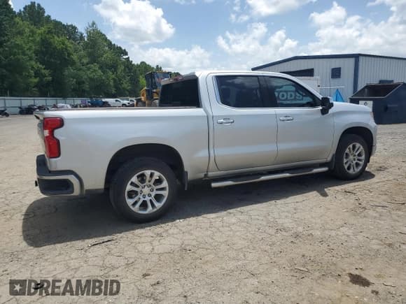 ✅ 2022 Chevrolet Silverado 1500 LTZ • VIN: 1GCUDGED4NZ572816 • Lot: 63283775. Wystawiony na Copart z przebiegiem 96 793 mil. Bezpłatny archiwum sprzedaży aukcyjnych z USA i szczegółowy raport historii pojazdu na DreamBid. Zdjęcie 3.