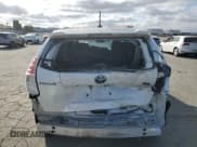 ✅ 2016 Toyota Prius Two • VIN: JTDZN3EU3GJ049090 • Лот: 85370385. Опубликован ранее на Copart с пробегом 127 444 миль. Бесплатный доступ к архиву аукционных продаж из США и подробный отчёт об истории автомобиля на DreamBid. Изображение 6.