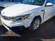 ✅ 2019 Kia Optima S • VIN: 5XXGT4L33KG275219 • Lot: 43594823. Wystawiony na IAAI z przebiegiem 98 311 mil. Bezpłatny archiwum sprzedaży aukcyjnych z USA i szczegółowy raport historii pojazdu na DreamBid. Zdjęcie 6.