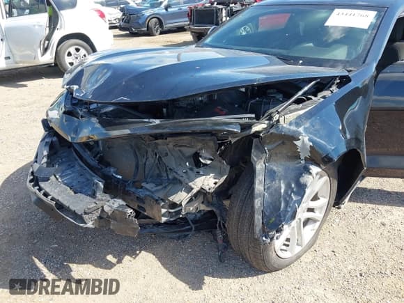 ✅ 2021 Chevrolet Camaro 1LS • VIN: 1G1FB1RX9M0142128 • Lot: 43441768. Listed on IAAI with 57,722 mi. Free auction sales archive from the USA and detailed vehicle history report at DreamBid. Image 6.