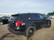 ✅ 2021 Ford Police Interceptor Utility • VIN: 1FM5K8AB9MGA18861 • Lot: 57983875. Wystawiony na Copart z przebiegiem 45 170 mil. Bezpłatny archiwum sprzedaży aukcyjnych z USA i szczegółowy raport historii pojazdu na DreamBid. Zdjęcie 3.