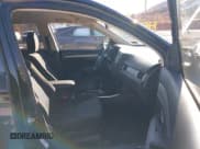 ✅ 2018 Mitsubishi Outlander ES • VIN: JA4AZ3A30JJ006276 • Lot: 43607679. Listed on IAAI with 117,392 mi. Free auction sales archive from the USA and detailed vehicle history report at DreamBid. Image 5.