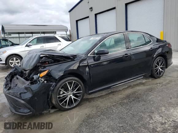 2022 Toyota Camry SE с VIN 4T1S11AK0NU050422, выставлен на аукционе Copart как лот 80361905 с пробегом 53 366 миль миль и Чистый • Clean title. История ставок и продаж доступна на DreamBid. Изображение 1.