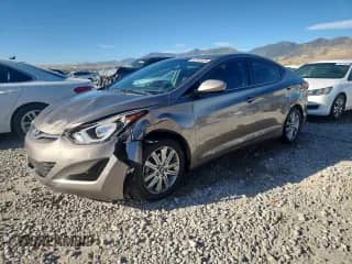 2015 Hyundai Elantra SE с VIN 5NPDH4AE1FH615230, выставлен на аукционе Copart как лот 80290125 с пробегом 71 686 миль миль и Списание • Salvage title. История ставок и продаж доступна на DreamBid. Изображение 1.