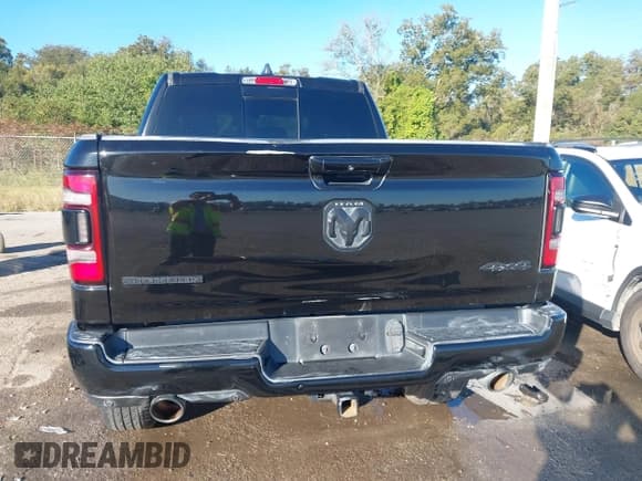 ✅ 2019 Ram 1500 Big Horn • VIN: 1C6SRFFT5KN689128 • Lot: 43576785. Listed on IAAI with 128,133 mi. Free auction sales archive from the USA and detailed vehicle history report at DreamBid. Image 17.