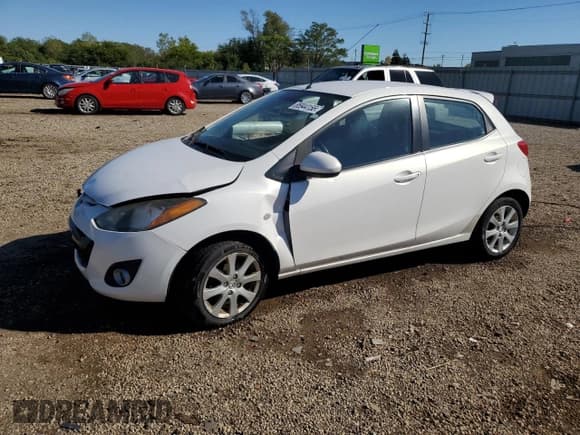 ✅ 2011 Mazda 2 Touring • VIN: JM1DE1HY3B0109557 • Lot: 85944155. Wystawiony na Copart z przebiegiem 153 880 mil. Bezpłatny archiwum sprzedaży aukcyjnych z USA i szczegółowy raport historii pojazdu na DreamBid. Zdjęcie 1.