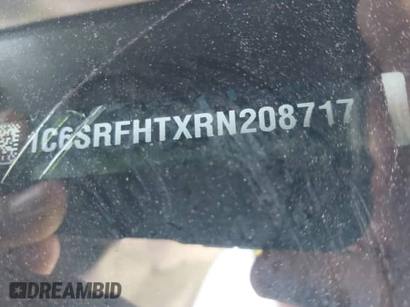 2024 Ram 1500 Limited с VIN 1C6SRFHTXRN208717, выставлен на аукционе IAAI как лот 42372730 с пробегом 5 872 миль миль и . История ставок и продаж доступна на DreamBid. Изображение 9.