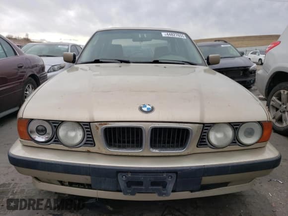✅ 1995 BMW 5 Series 525i • VIN: WBAHD6320SGK54628 • Lot: 44827655. Listed on Copart with 237,108 mi. Free auction sales archive from the USA and detailed vehicle history report at DreamBid. Image 5.