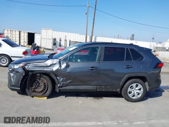 ✅ 2020 Toyota RAV4 LE • VIN: 2T3H1RFV0LC058960 • Лот: 43384750. Опубликован ранее на IAAI с пробегом 83 274 миль. Бесплатный доступ к архиву аукционных продаж из США и подробный отчёт об истории автомобиля на DreamBid. Изображение 14.