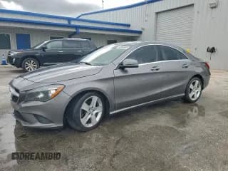 ✅ 2015 Mercedes-Benz CLA 250 • VIN: WDDSJ4GB4FN281631 • Lot: 96954925. Wystawiony na Copart z przebiegiem 132 505 mil. Bezpłatny archiwum sprzedaży aukcyjnych z USA i szczegółowy raport historii pojazdu na DreamBid. Zdjęcie 1.
