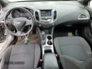 ✅ 2018 Chevrolet Cruze LT • VIN: 1G1BE5SM6J7125545 • Lot: 52028393. Listed on Copart with 193,162 mi. Free auction sales archive from the USA and detailed vehicle history report at DreamBid. Image 8.