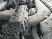 ✅ 2006 Lincoln Mark LT • VIN: 5LTPW16536FJ24840 • Lot: 43336344. Wystawiony na IAAI z przebiegiem 227 559 mil. Bezpłatny archiwum sprzedaży aukcyjnych z USA i szczegółowy raport historii pojazdu na DreamBid. Zdjęcie 19.