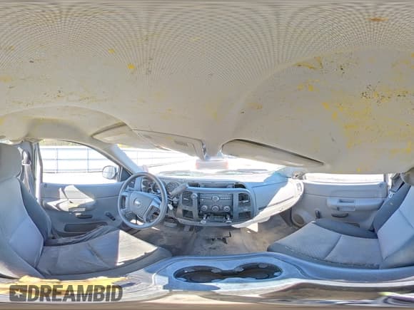 ✅ 2009 Chevrolet Silverado 2500HD Work Truck • VIN: 1GCHC44K49E130957 • Лот: 90856925. Опубликован ранее на Copart с пробегом 231 094 миль. Бесплатный доступ к архиву аукционных продаж из США и подробный отчёт об истории автомобиля на DreamBid. Изображение 14.