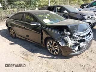 2014 Hyundai Sonata SE with VIN 5NPEC4AC3EH938159, listed as a IAAI auction lot 43422039 with 84,551 mi miles and . Bid and sale history available at DreamBid. Image 1.