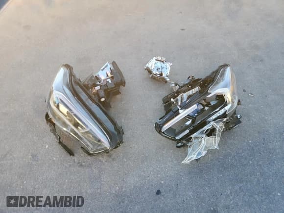 ✅ 2023 Toyota Tacoma TRD Off Road • VIN: 3TYCZ5AN4PT118915 • Lot: 87109765. Wystawiony na Copart z przebiegiem 43 831 mil. Bezpłatny archiwum sprzedaży aukcyjnych z USA i szczegółowy raport historii pojazdu na DreamBid. Zdjęcie 12.