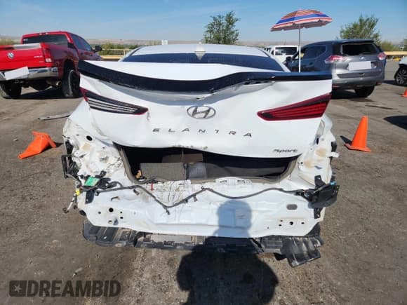 ✅ 2019 Hyundai Elantra Sport • VIN: KMHD04LB5KU837985 • Lot: 70855405. Listed on Copart with 50,268 mi. Free auction sales archive from the USA and detailed vehicle history report at DreamBid. Image 6.