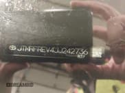 ✅ 2018 Toyota RAV4 XLE • VIN: JTMRFREV4JJ242736 • Лот: 43561158. Опубликован ранее на IAAI с пробегом 79 723 миль. Бесплатный доступ к архиву аукционных продаж из США и подробный отчёт об истории автомобиля на DreamBid. Изображение 19.