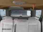 2003 Saturn VUE z VIN 5GZCZ53B03S868326, wystawiony jako Copart lot #86543024 z przebiegiem 267 757 mil mil oraz Szkoda całkowita • Salvage title. Historia ofert i sprzedaży dostępna na DreamBid. Obrazek 10.