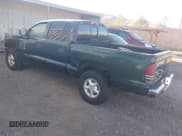 ✅ 2000 Dodge Dakota Sport • VIN: 1B7HG2AZ4YS724393 • Lot: 43645937. Wystawiony na IAAI z przebiegiem 144 705 mil. Bezpłatny archiwum sprzedaży aukcyjnych z USA i szczegółowy raport historii pojazdu na DreamBid. Zdjęcie 3.