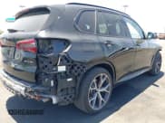 ✅ 2020 BMW X5 sDrive40i • VIN: 5UXCR4C05L9B38334 • Lot: 42537260. Wystawiony na IAAI z przebiegiem 54 703 mil. Bezpłatny archiwum sprzedaży aukcyjnych z USA i szczegółowy raport historii pojazdu na DreamBid. Zdjęcie 4.