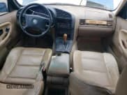 ✅ 1997 BMW 3 Series 328i • VIN: WBACD4327VAV53748 • Лот: 55519325. Опубликован ранее на Copart с пробегом 256 538 миль. Бесплатный доступ к архиву аукционных продаж из США и подробный отчёт об истории автомобиля на DreamBid. Изображение 8.