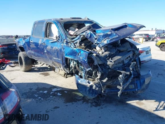 ✅ 2017 Chevrolet Silverado 2500HD Work Truck • VIN: 1GC1KUEY1HF191604 • Lot: 41229847. Wystawiony na IAAI z przebiegiem 90 103 mil. Bezpłatny archiwum sprzedaży aukcyjnych z USA i szczegółowy raport historii pojazdu na DreamBid. Zdjęcie 1.