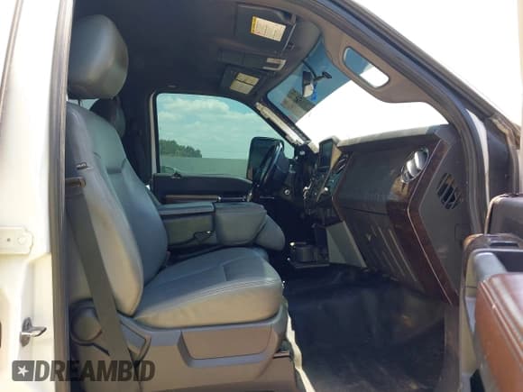 ✅ 2014 Ford F-250 XL • VIN: 1FT7W2BT5EEA08962 • Лот: 42698667. Опубликован ранее на IAAI с пробегом Не указан. Бесплатный доступ к архиву аукционных продаж из США и подробный отчёт об истории автомобиля на DreamBid. Изображение 5.